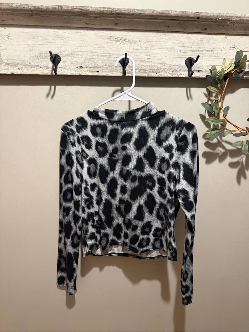 Black & White Animal Print Long-Sleeve Top